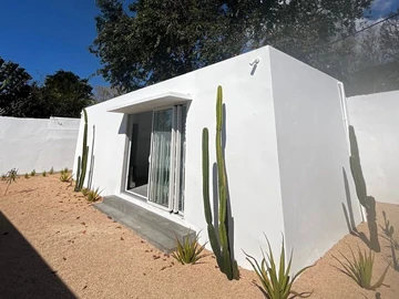 9 Bedroom Apartment