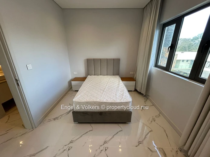 Modern 4-Bedrooms Penthouse for Sale – Pointe aux Canonniers Private Rooftop Pool |