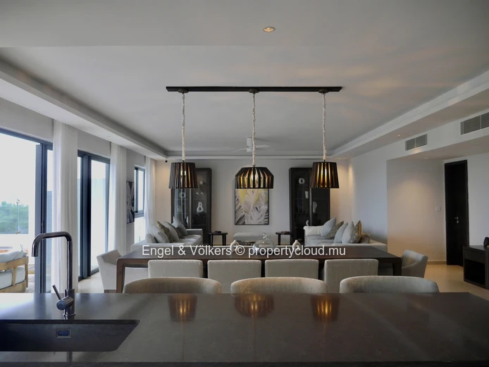 Luxury Sea View Penthouse in Grand Gaube – 4 Ensuite Bedrooms & Spectacular Terrace