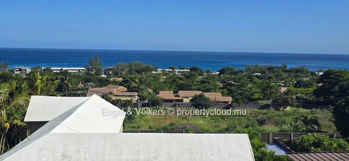 Luxury Sea-View Apartment in Tamarin – A Unique Coastal Living Experience