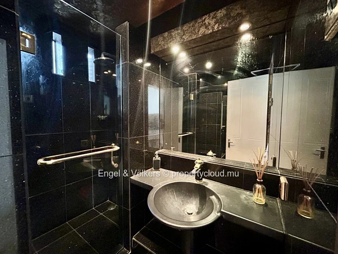 Exceptional House for Sale in Albion – Mauritian Citizens Only