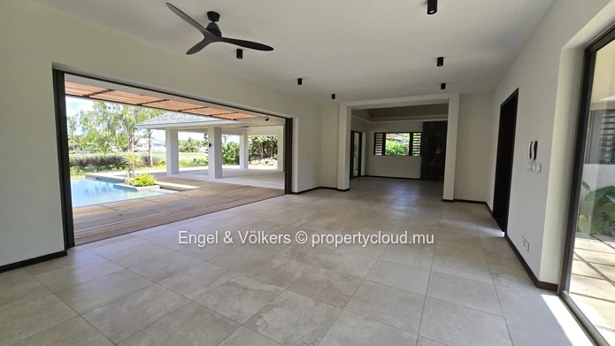 Elegant 4-Bedroom Villa in Anahita Golf & Spa Resort