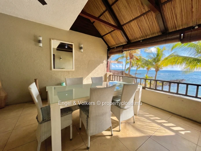 Rare Beachfront Penthouse for RENT