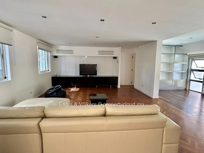 Exceptional House for Sale in Albion – Mauritian Citizens Only