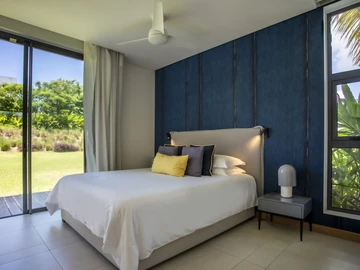5 Bedroom Villa