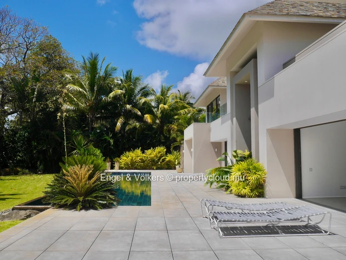 Exquisite 4-Bedroom Villa at Anahita Golf Resort – Where Comfort Meets Elegance