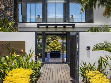 5 Bedroom Villa