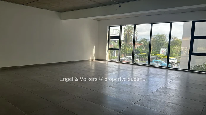 For Rent - Office spaces with balcony in Black River