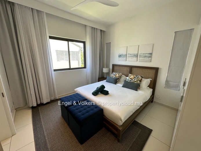 Penthouse Perfection with Rooftop Terrace in Pereybere