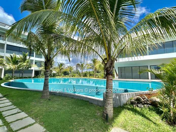 Modern 2-Bedroom Apartment for Sale in Pereybere