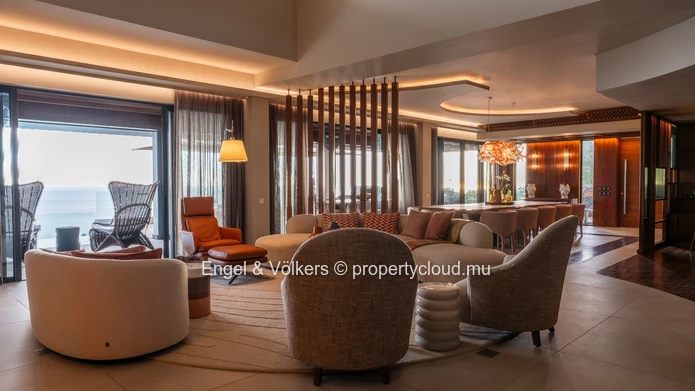 Ultra-Luxury Villa with Panoramic Lagoon Views in Black River, Mauritius