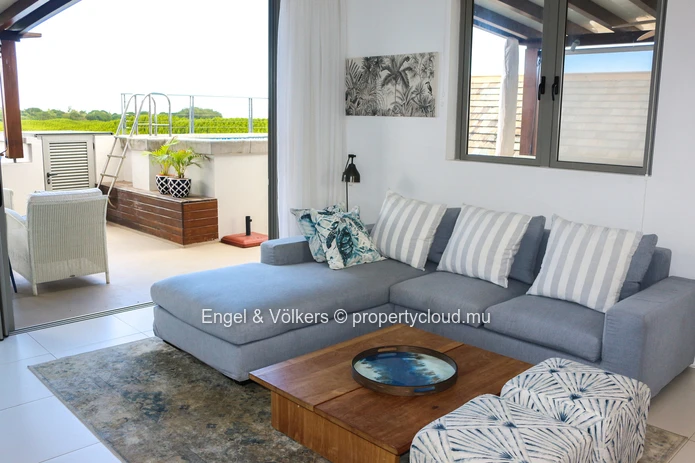 Exquisite Penthouse for Rent on the beautiful West Coast