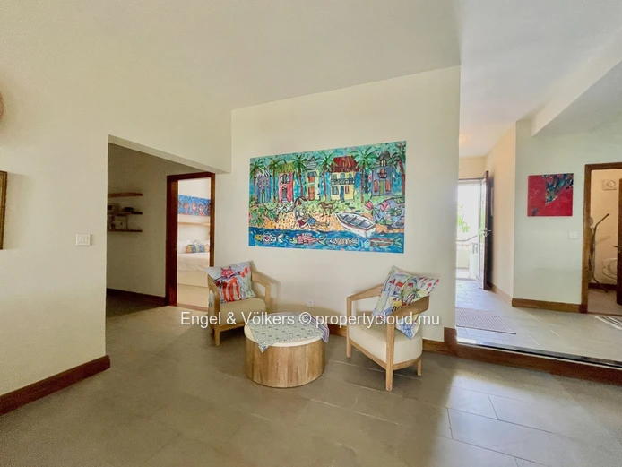 Rare Find in the North - Ocean Views and Beach Access