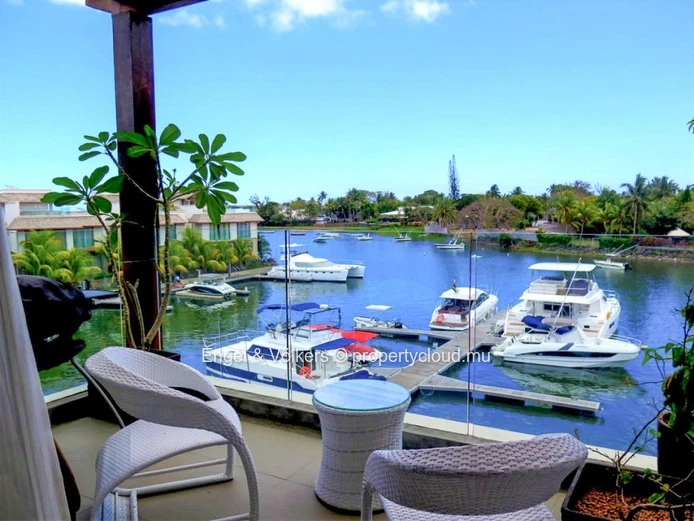 Luxurious 3-Bedroom Penthouse with Marina Views – For Rent in Black River