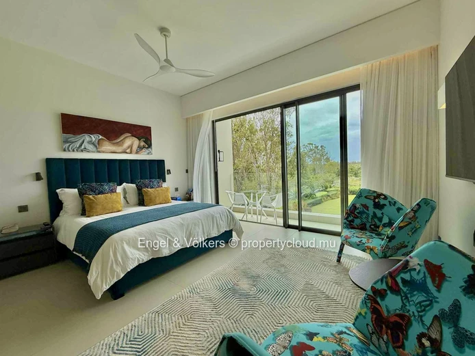 A Modern Masterpiece with Breathtaking Views