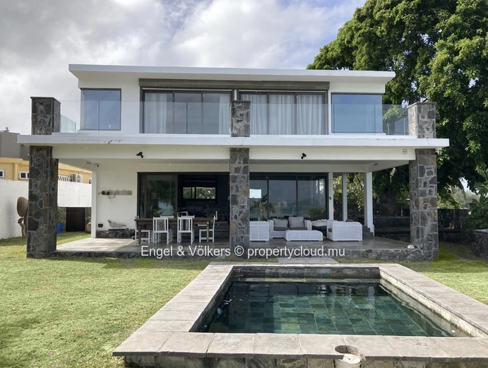 Unique Villa Enveloped By The Soothing Sounds Of The Ocean
