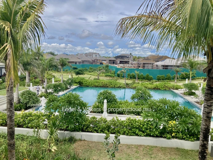 Luxury Living in the heart of golf and beach estate