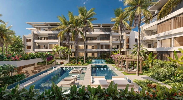 Luxury Penthouse with Beach Access and Hotel Services, Trou aux Biches