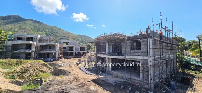 Seafront 1 Bedroom Apartment - Tamarin, Black River