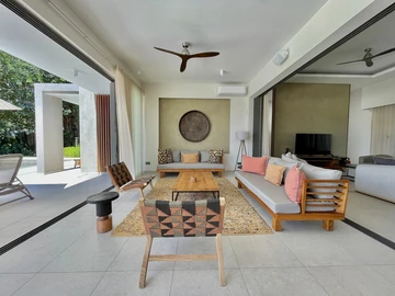 4 Bedroom Villa