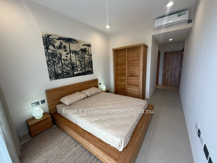 Exquisite Penthouse at Verdant Garden – A Refined Urban Oasis
