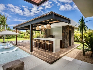 4 Bedroom Villa