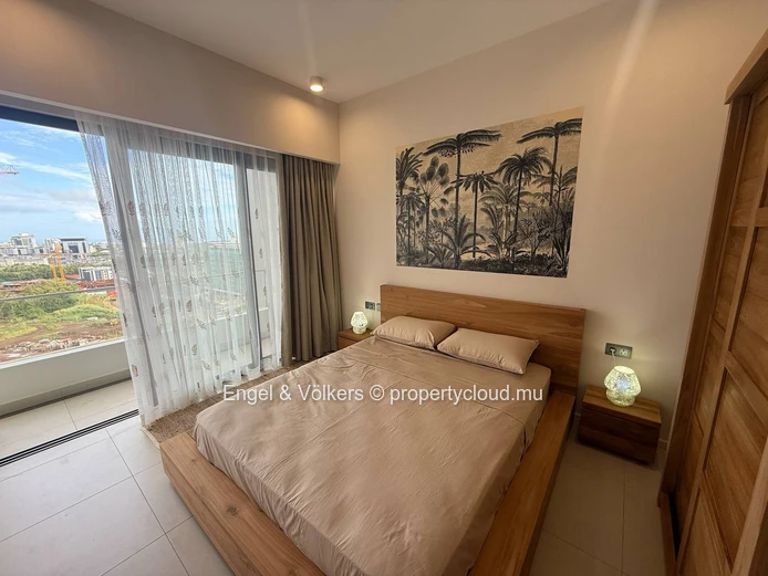 Exquisite Penthouse at Verdant Garden – A Refined Urban Oasis