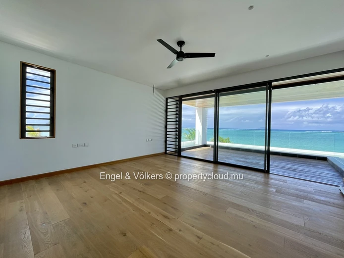 Breathtaking Beachfront Villa – A Blank Canvas for Your Coastal Dream