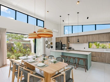 4 Bedroom Villa