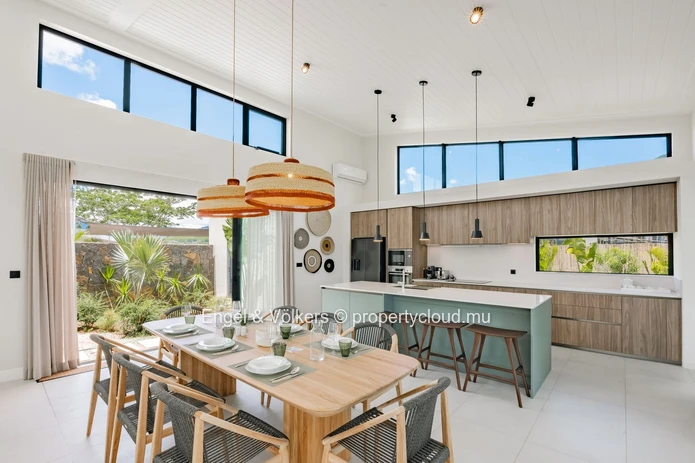 Modern Villas for Sale: A Masterpiece of Luxury in Every Detail