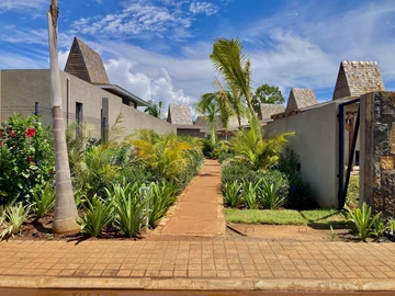 4 Bedroom Villa