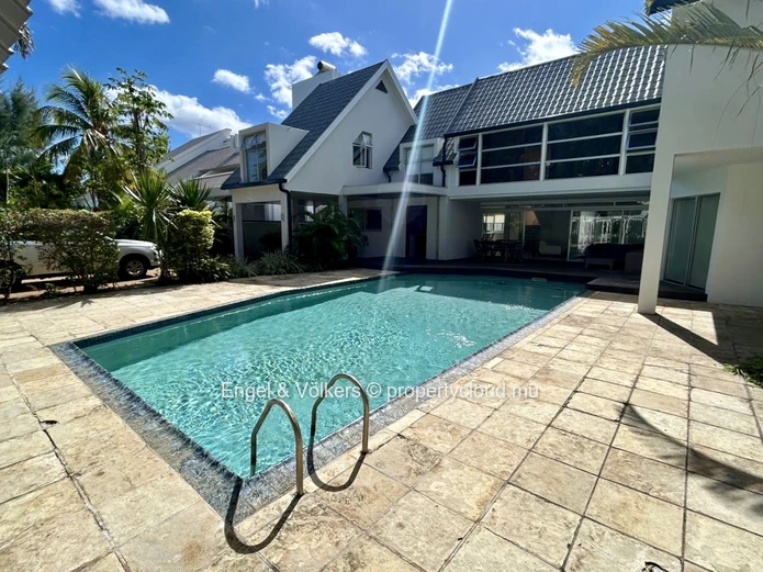Exceptional House for Sale in Albion – Mauritian Citizens Only