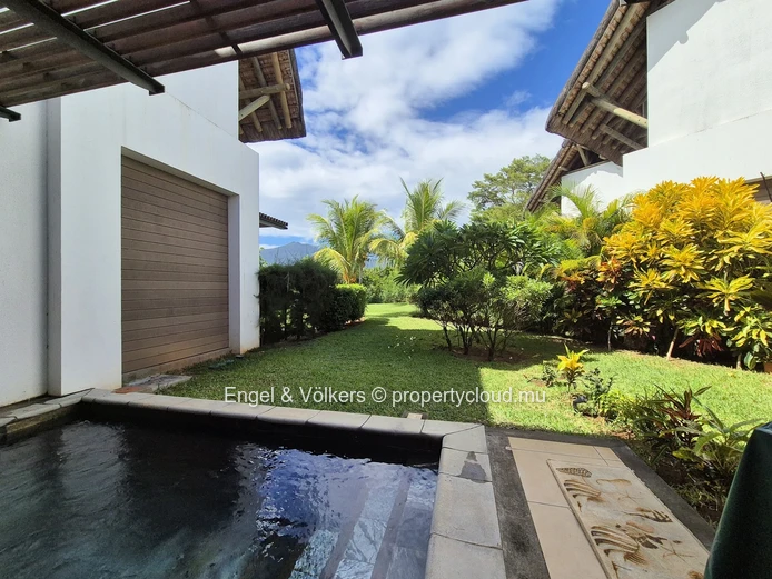 Fully Furnished 3 bedroom Duplex in Waterfront Residence