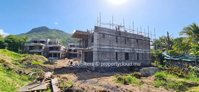 Seafront 1 Bedroom Apartment - Tamarin, Black River