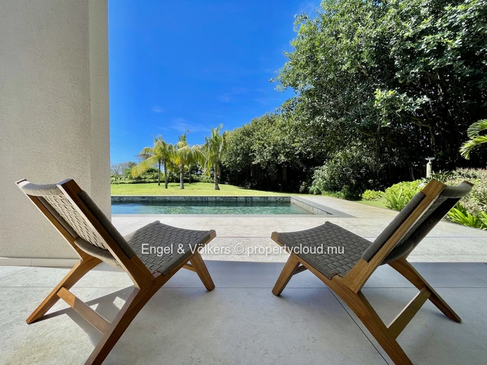 A Lush Private Sanctuary with Century-Old Banyan Trees