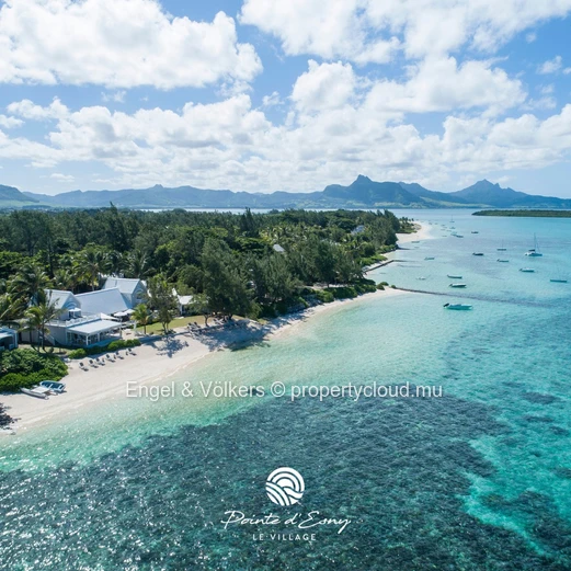 Steps from the Lagoon, Surrounded by Nature