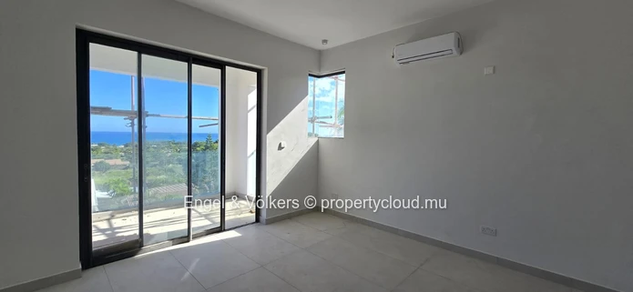 Luxury Sea-View Apartment in Tamarin – A Unique Coastal Living Experience