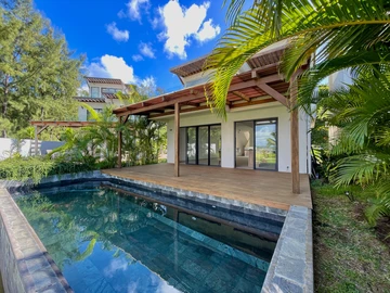 4 Bedroom Villa