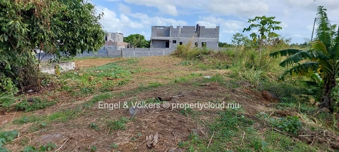 Residential Plot for Sale – 1709 m² – Grand Gaube