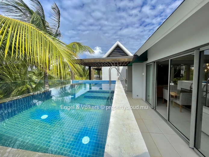 Penthouse for Sale at Mont Choisy Le Golf
